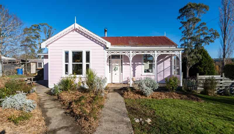 36 Pensher Street, Lawrence