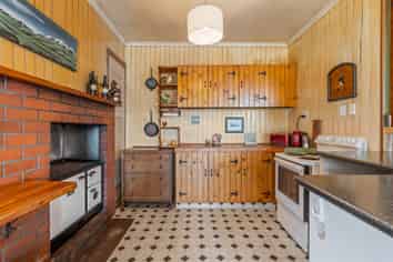 36 Pensher Street, Lawrence