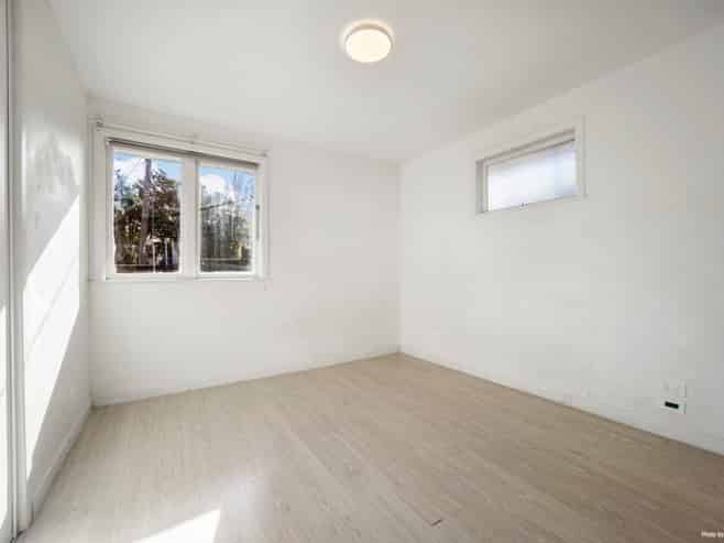44 Chorley Avenue, Massey