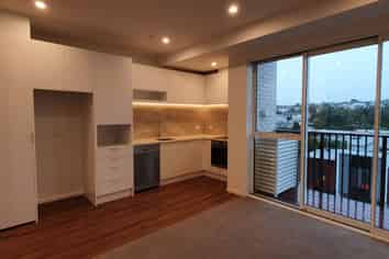 414/1817A Great North Road, Avondale