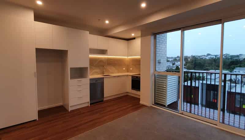 414/1817A Great North Road, Avondale