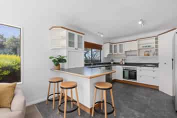 46 David Crescent, Karori
