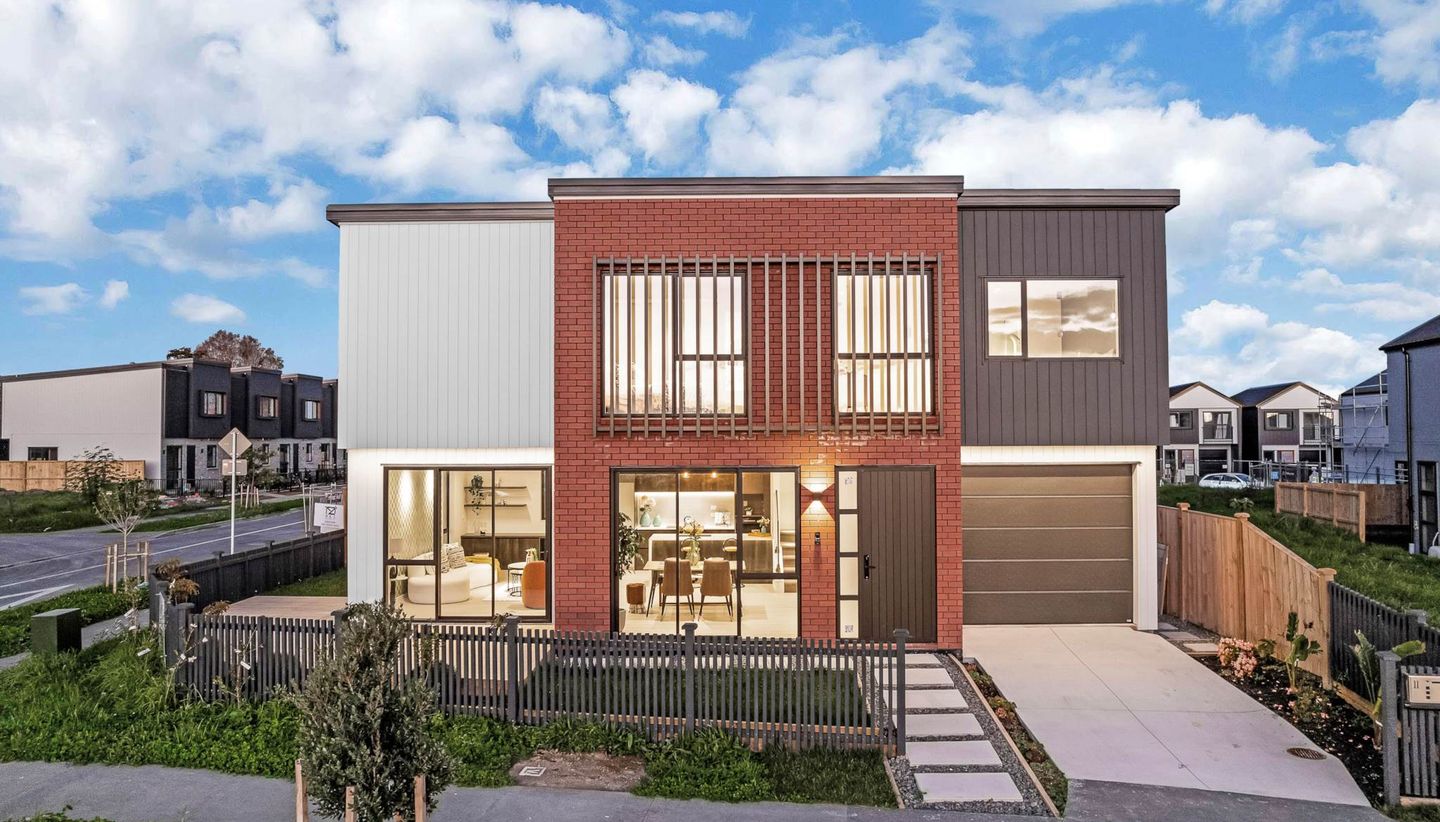 11 Sails Road, Hobsonville, Waitakere City, Auckland