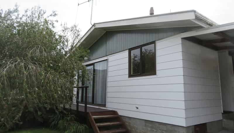 1 Jasper Grove, Birchville