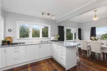 41 KITCHENER ROAD, Waiuku