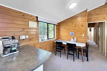 38A Hereford Street, West End