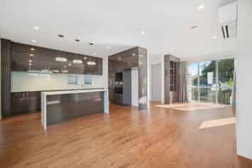 13 Lockheed Street, Hobsonville