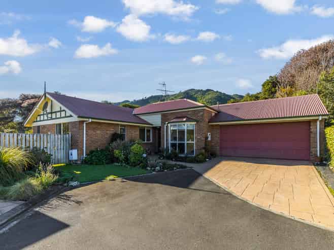 41D Pehi Kupa Street, Waikanae