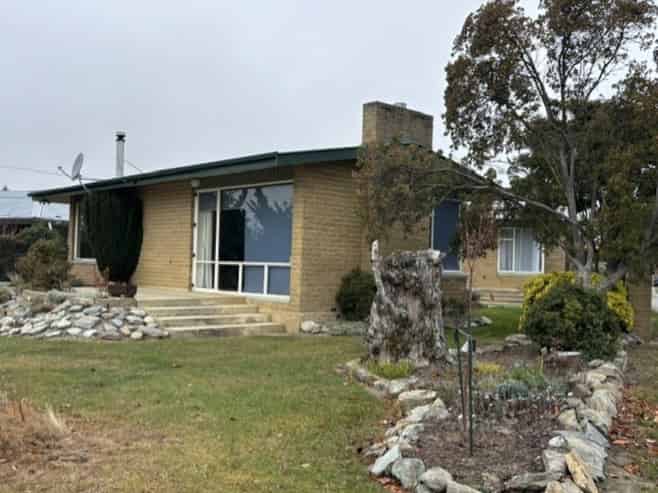 9 Brandon Street, Alexandra