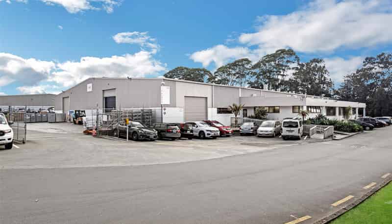  133G Central Park Drive, Henderson