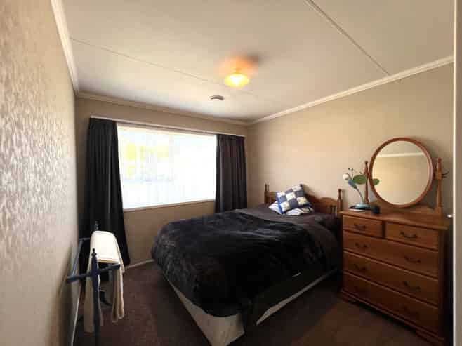 58 Saxbys Road, Deanwell