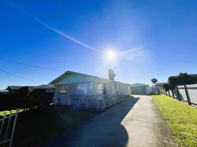 58 Saxbys Road, Deanwell