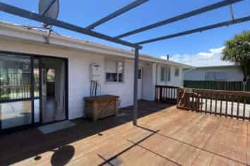 79 Sunderlands Road, Half Moon Bay