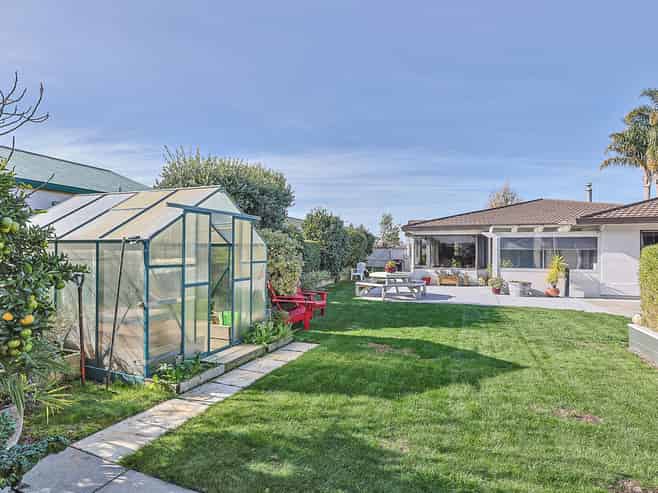102 Church Road, Taradale