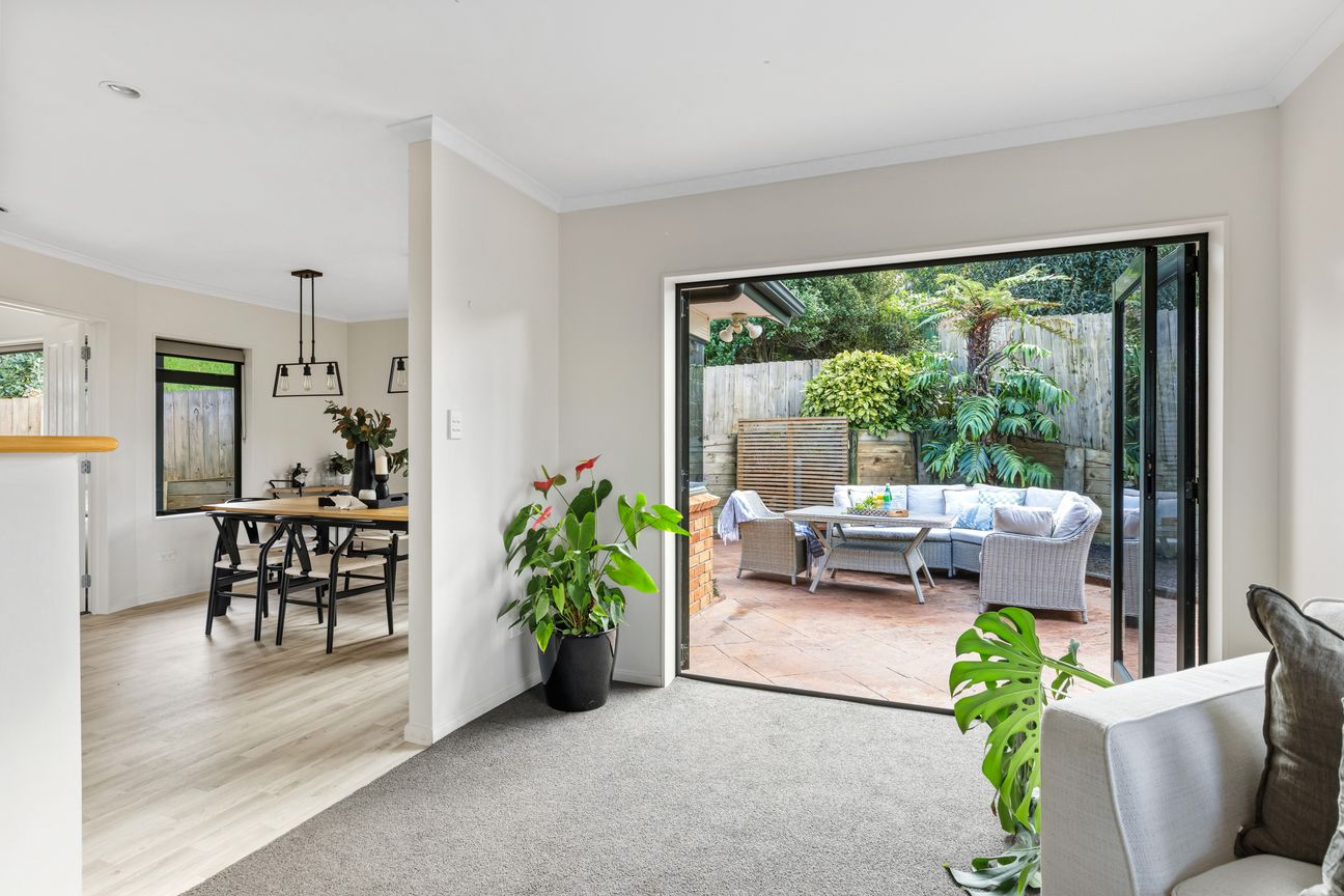 Multi Generational Family Home - Vista 3