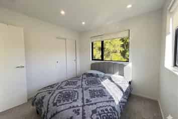 3B Takapu Street, Henderson