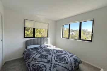 3B Takapu Street, Henderson