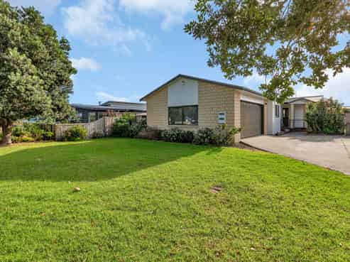 7 Endeavour Place, One Tree Point