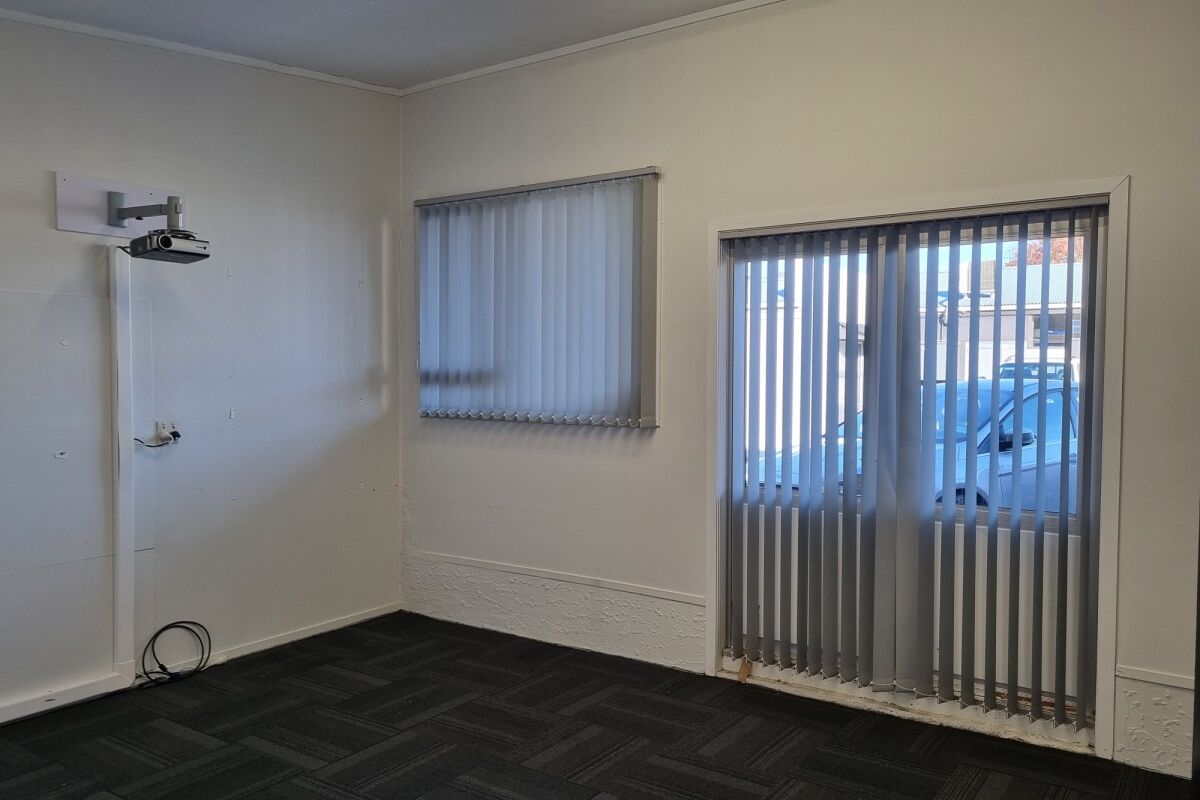 Central Cambridge Commercial Space - Aanzicht 4