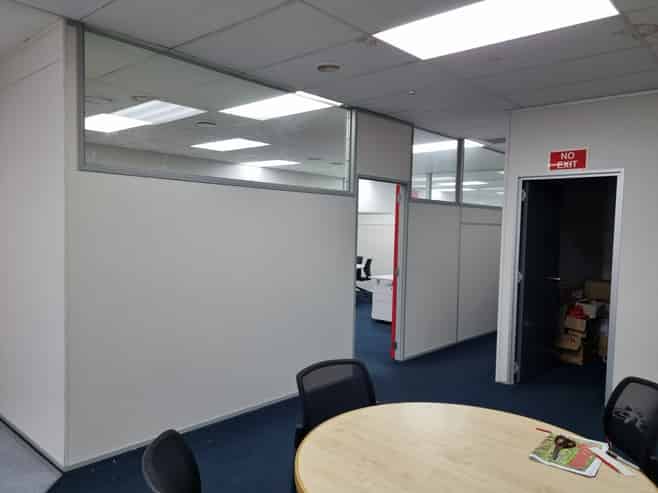 Well presented commercial space