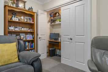 13/17 Simmonds Grove, Greerton