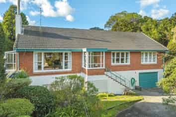 9  Porter Crescent, Helensville