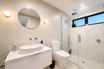 3/60 Innes Rd, Merivale