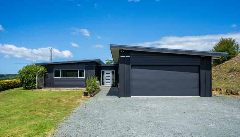 64 Ross Road, Parua Bay