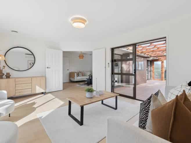 112 Mirrabooka Avenue, Botany Downs