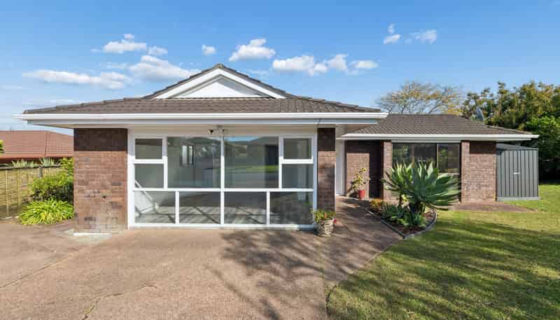 112 Mirrabooka Avenue, Botany Downs