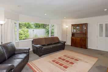 318 Te Moana Road, Waikanae