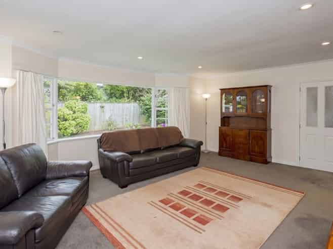318 Te Moana Road, Waikanae