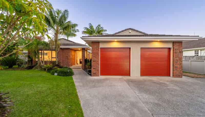 20 Butley Drive, Farm Cove