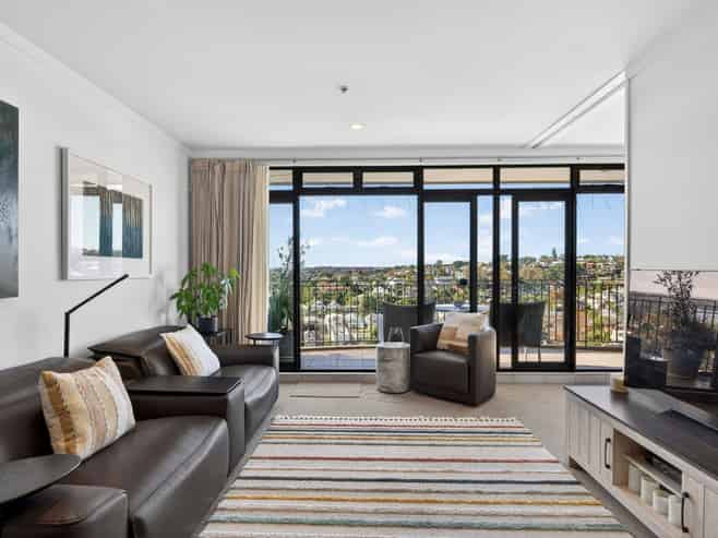 7D/36 James Cook Crescent, Remuera