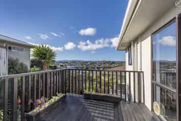 16 Tuki Street, Titahi Bay