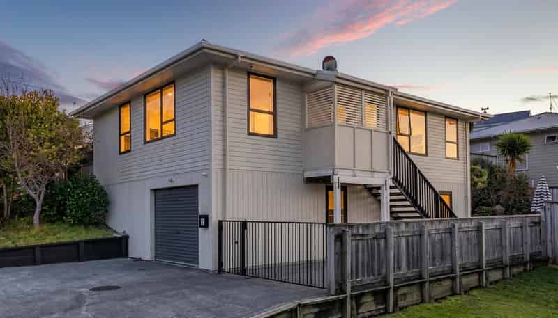 16 Tuki Street, Titahi Bay