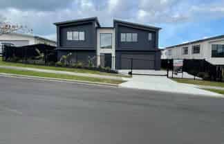  6 Hutukawa Drive, Beachlands