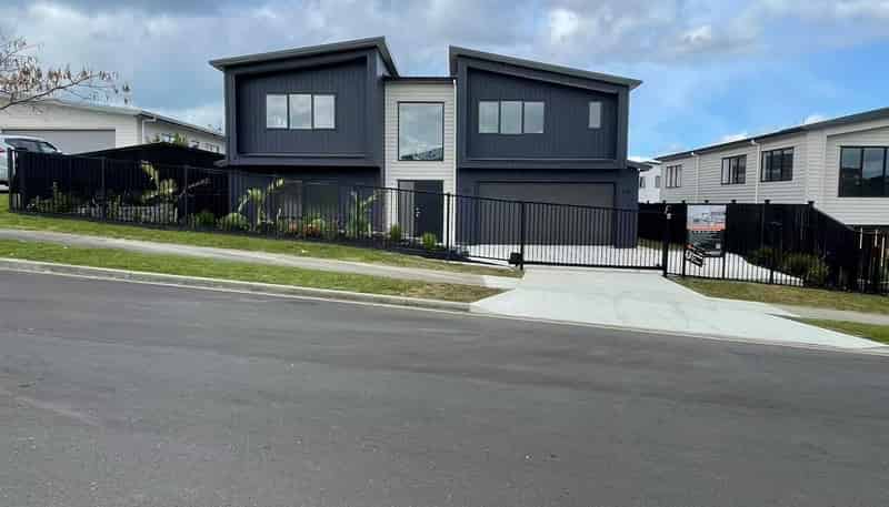  6 Hutukawa Drive, Beachlands