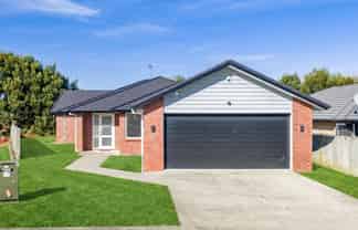 26 Blackwood Crescent, Glenview