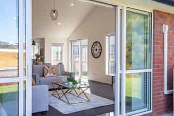 26 Blackwood Crescent, Glenview