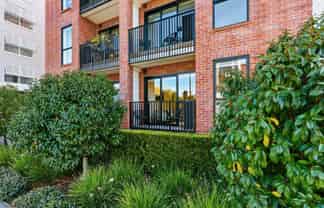 G03/1817A Great North Road, Avondale