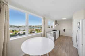 9 Arene Grove, Titahi Bay