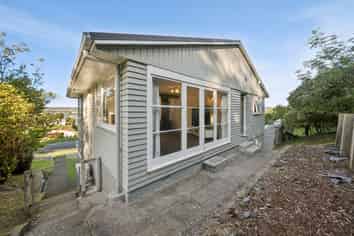 9 Arene Grove, Titahi Bay