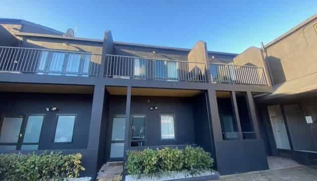 15D Hood Street, Hamilton Central