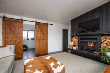 403 McArthur Road, Alexandra