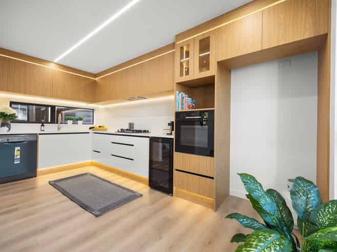 1/31 Akoranga Drive, Northcote