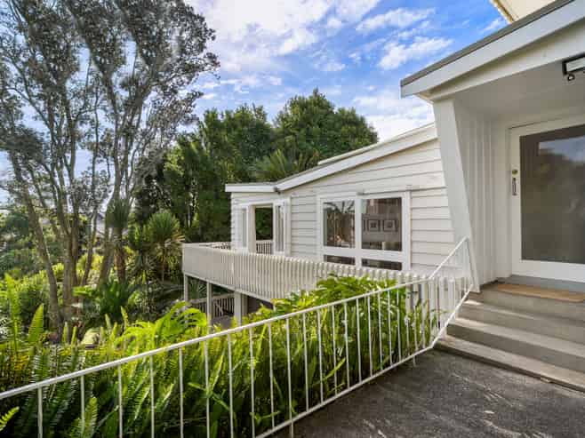 1/289 St Heliers Bay Road, Saint Heliers