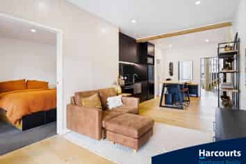 3/165 Hobsonville Point Road, Hobsonville