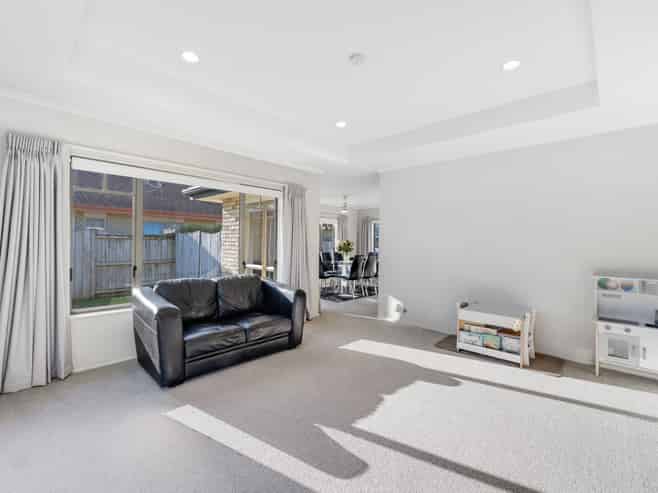 218 Kilkenny Drive, East Tamaki Heights