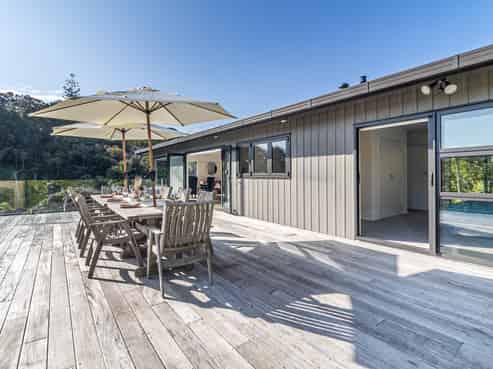 76 Great Barrier Road, Oneroa